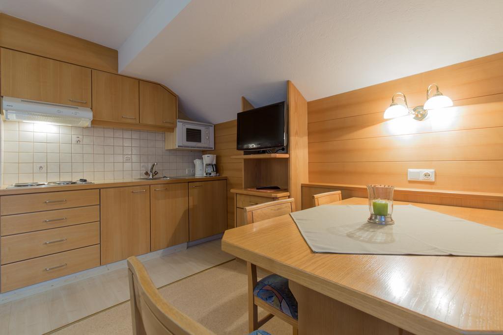 Pension Nigella Neustift im Stubaital Exterior foto
