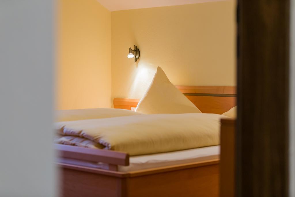 Pension Nigella Neustift im Stubaital Exterior foto