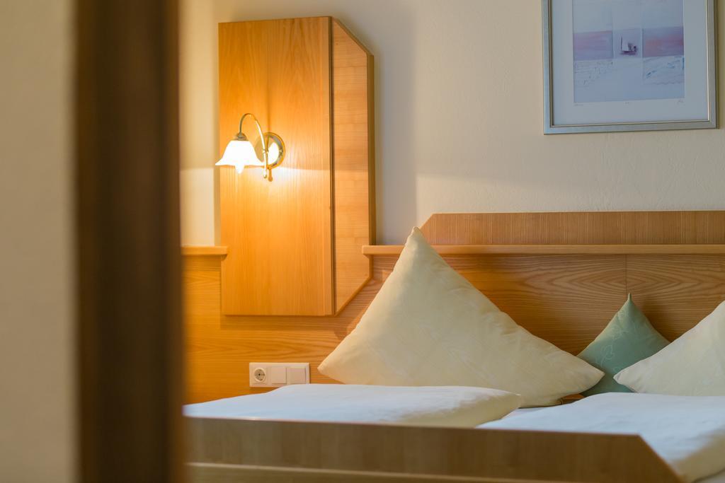 Pension Nigella Neustift im Stubaital Exterior foto